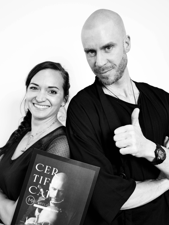 Noëmie Planchenault avec un professionnel de la tricopigmentation